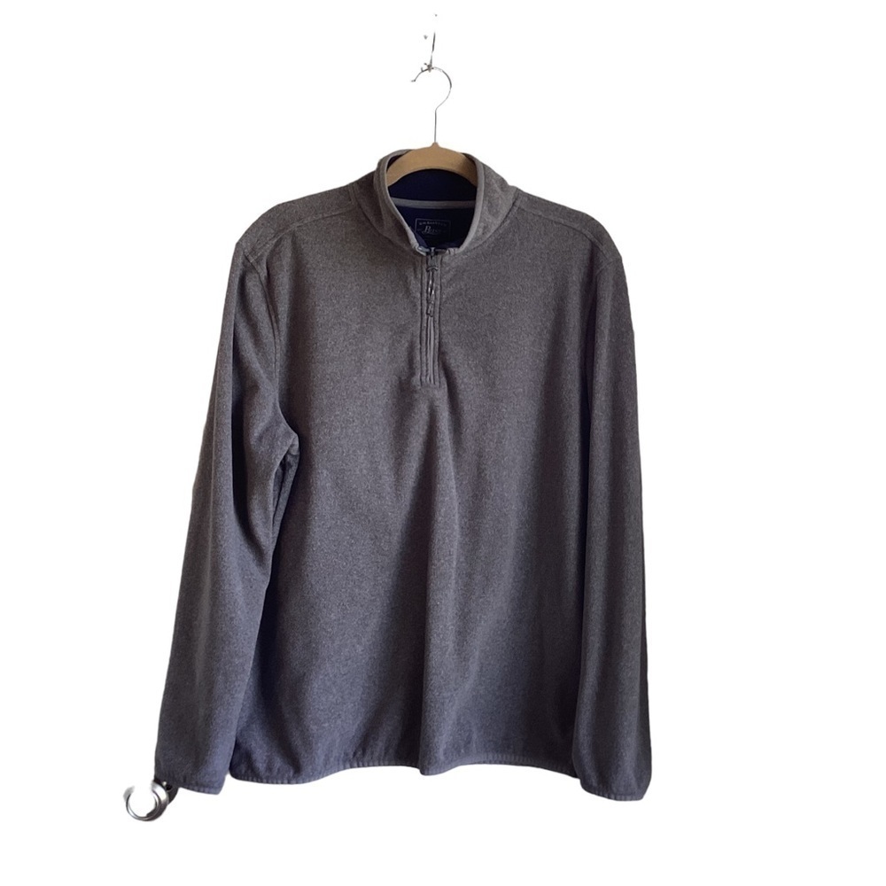 G.H. Bass Men’s Gray Fleece 1/4 Zip Long Sleeve Pullover.  Size L